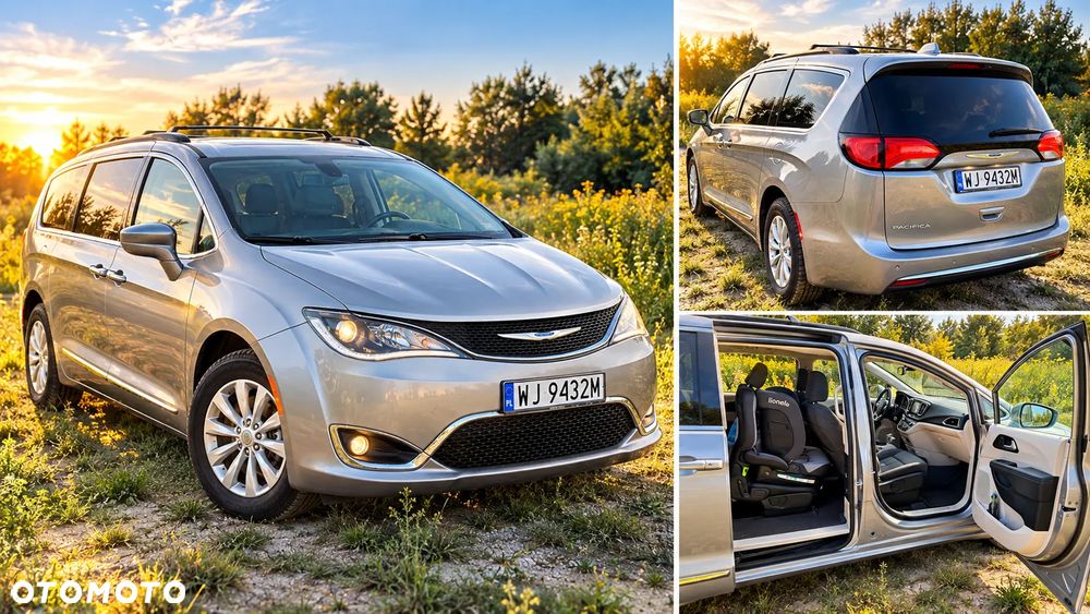Chrysler Pacifica - 1