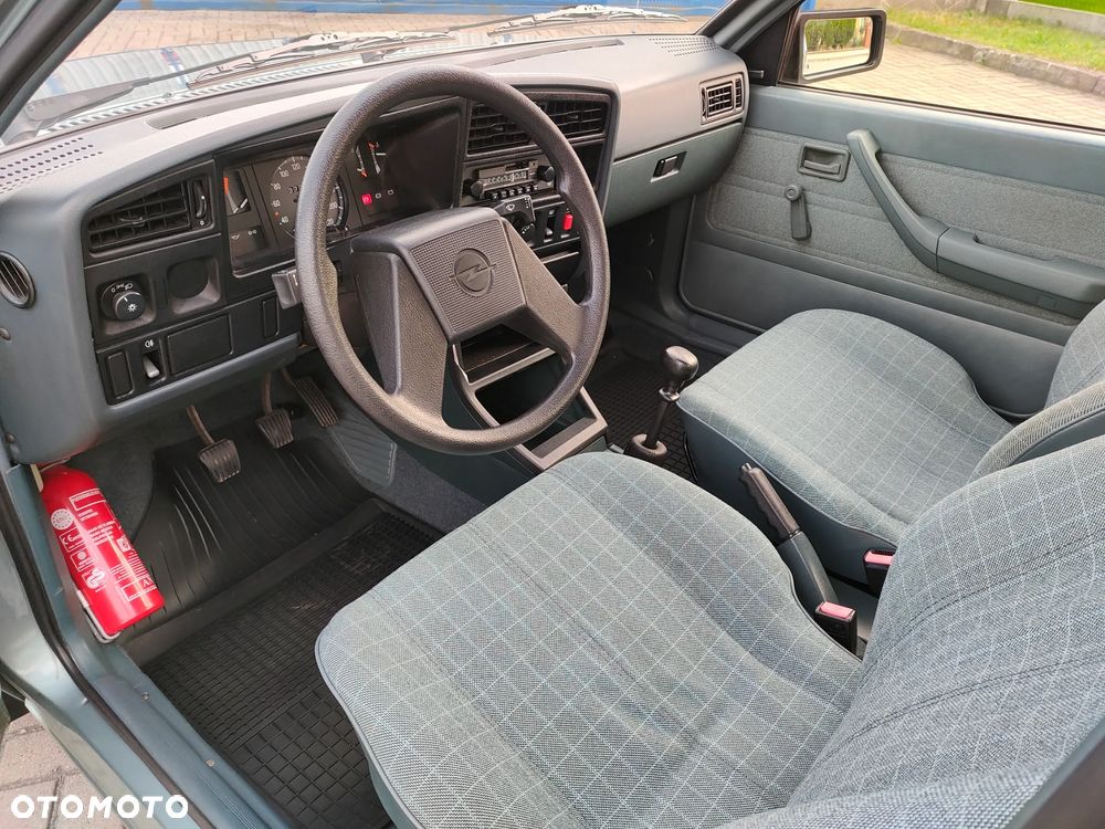 Opel Ascona C 1.3 LS - 20