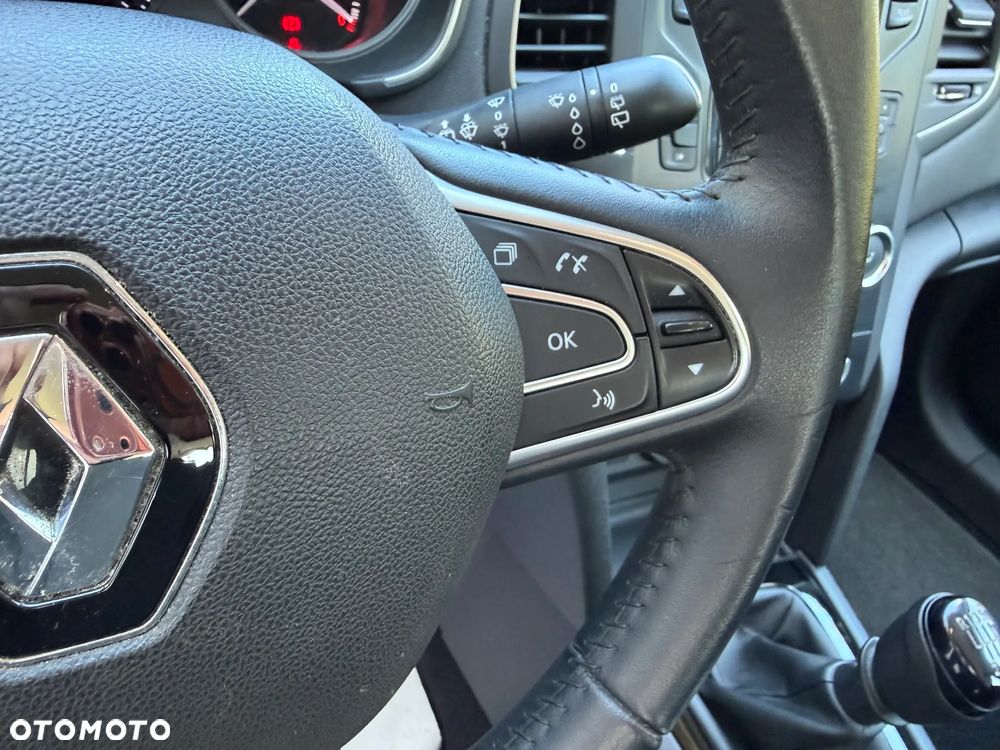 Renault Megane ENERGY TCe 100 LIFE - 13