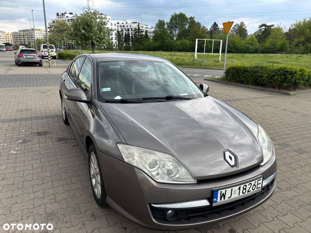 Renault Laguna ENERGY dCi 130 FAP Start & Stop Paris - 6