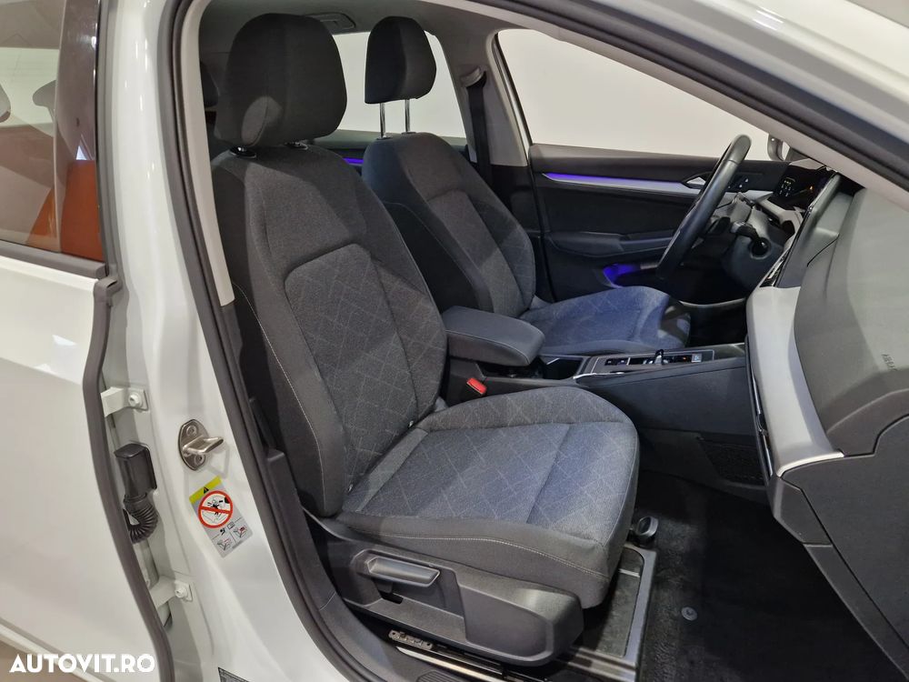 Volkswagen Golf 1.5 eTSI ACT DSG MHEV Life - 13