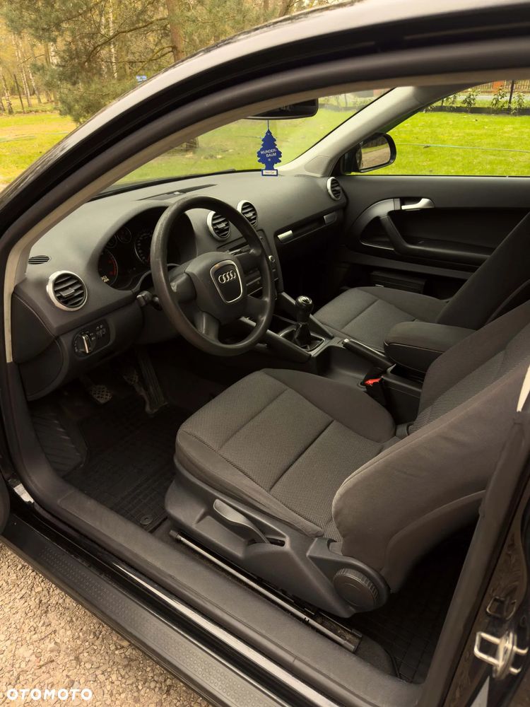Audi A3 3-drzwiowe 2.0 TDI Ambition - 2