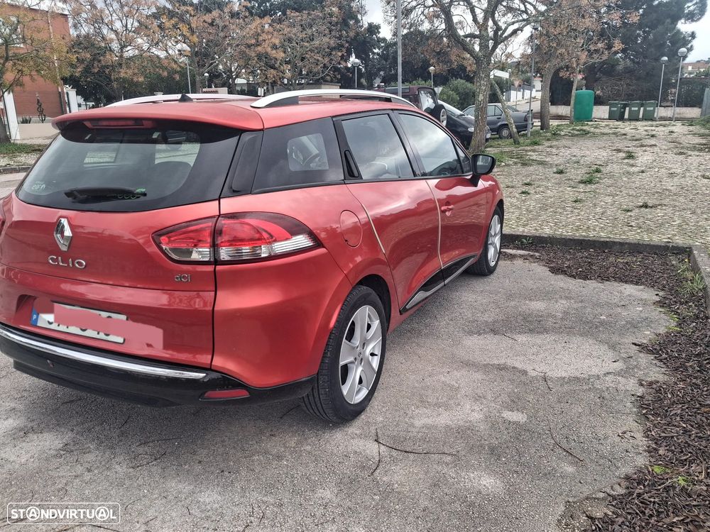 Renault Clio Sport Tourer 1.5 dCi Limited - 6