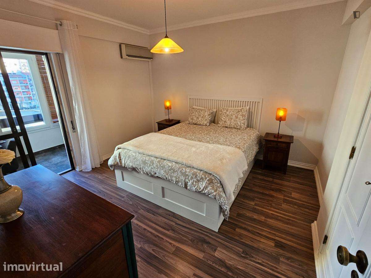 Casa com 2 quartos - localizado em Lisbon - Grande imagem: 2/25
