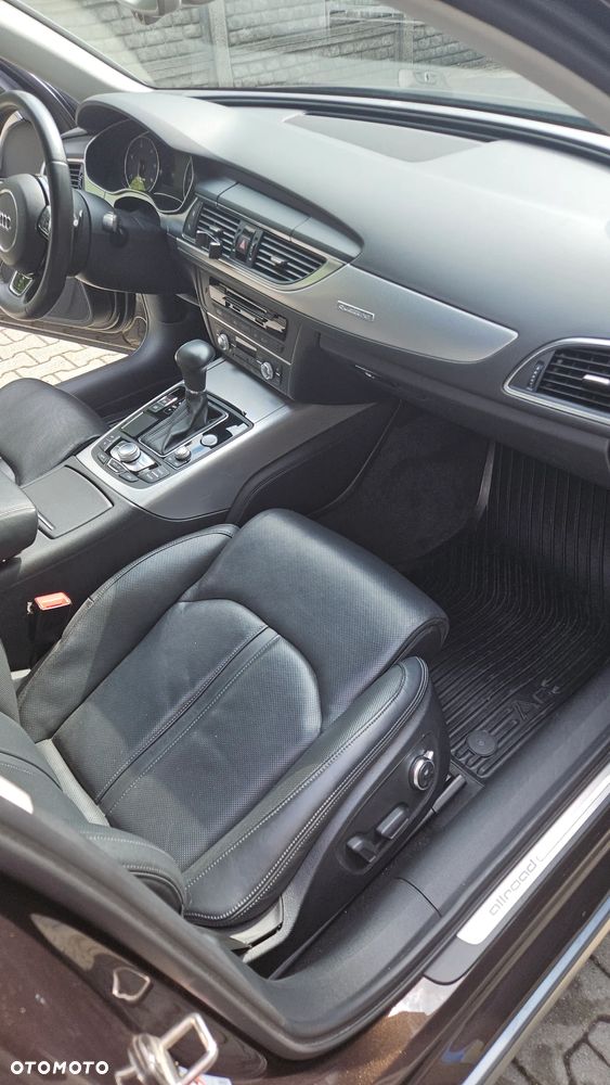 Audi A6 Allroad - 11