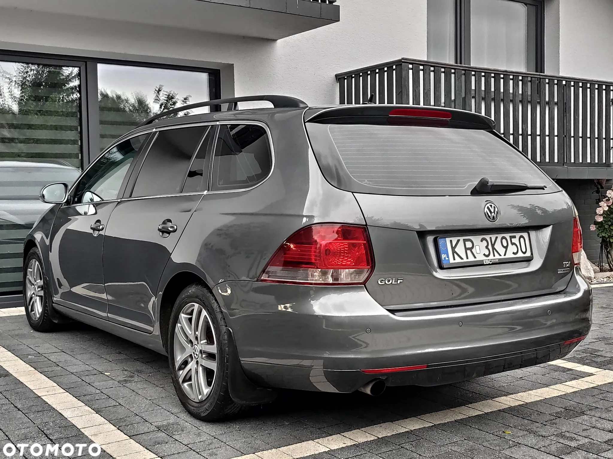 Volkswagen Golf VI 1.6 TDI Comfortline - 5