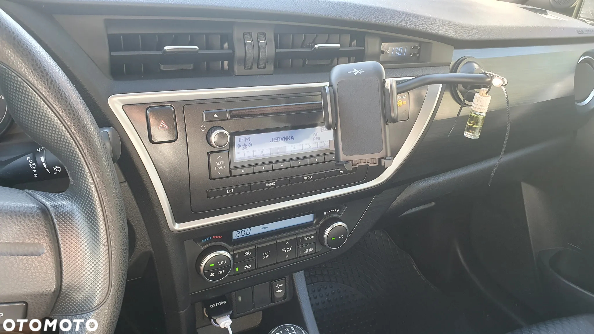 Toyota Auris 1.33 VVT-i Active - 10