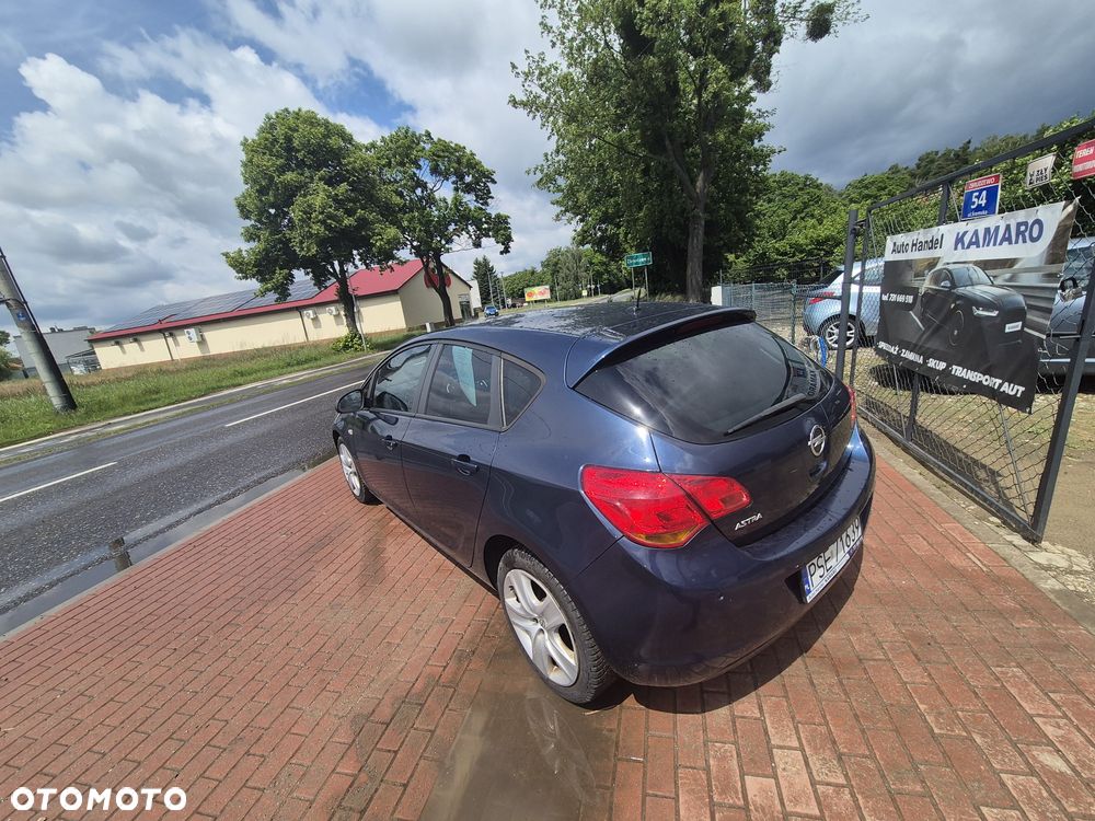 Opel Astra - 7