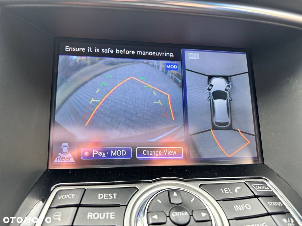 Infiniti Q70 3.0d S Premium - 24