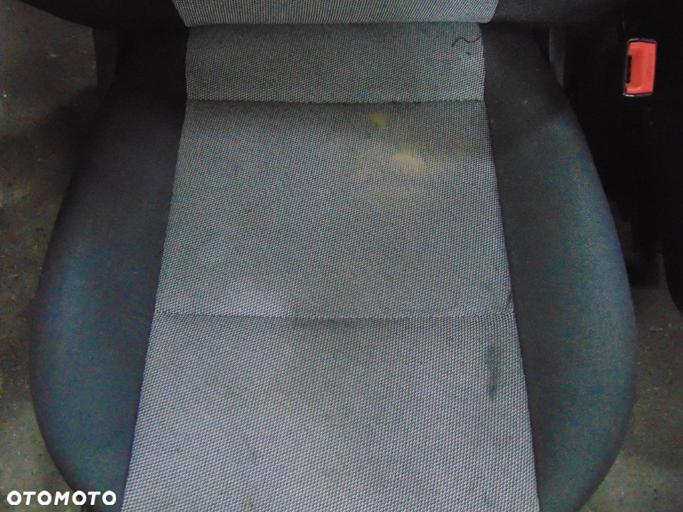 Fotele zestaw skoda fabia 2 hatchback przednie - 6