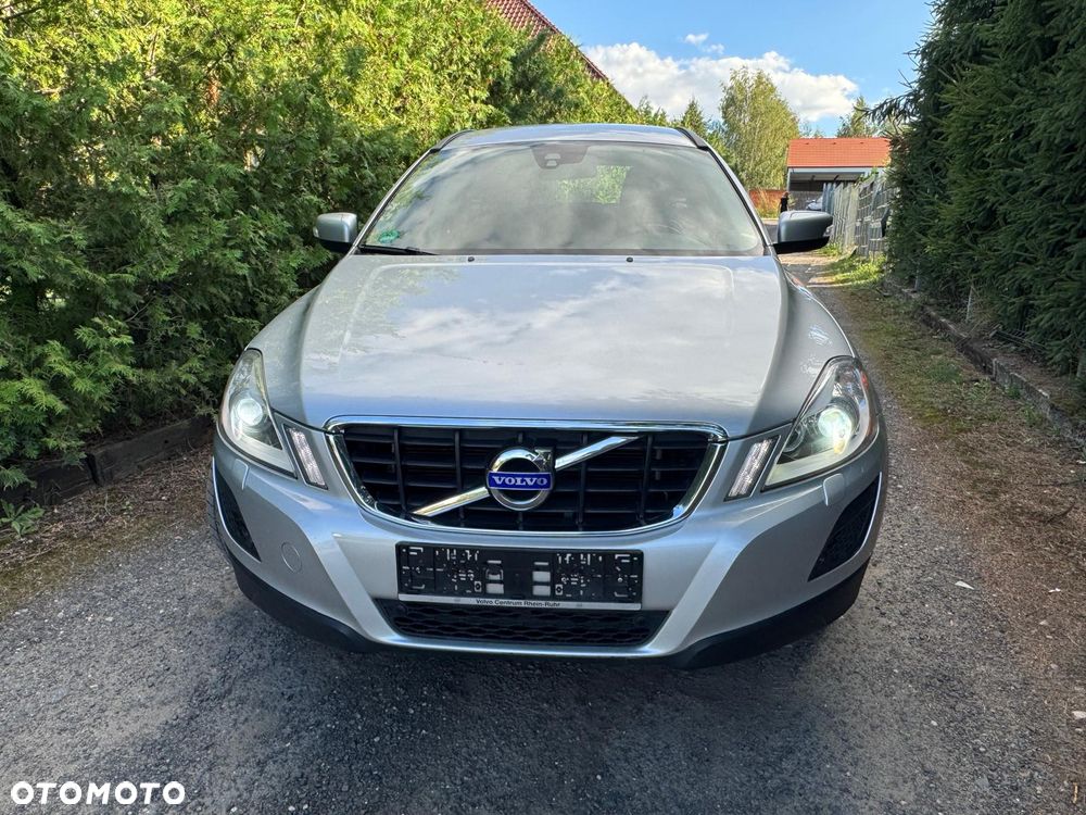 Volvo XC 60 T5 Powershift Momentum - 6