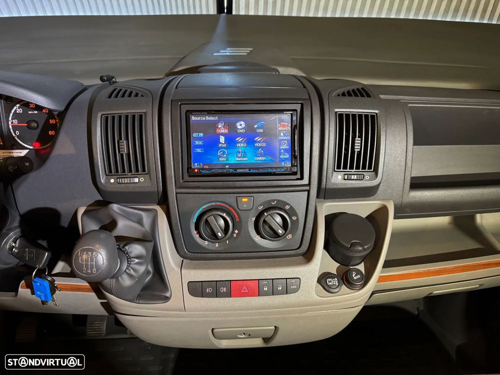 Hymer Classe B CL 654 3.0JTD - 19