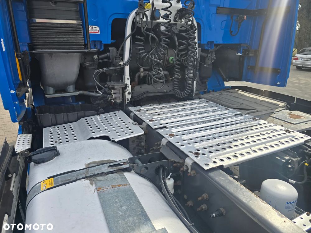 Volvo FH4 Globetrotter - 16