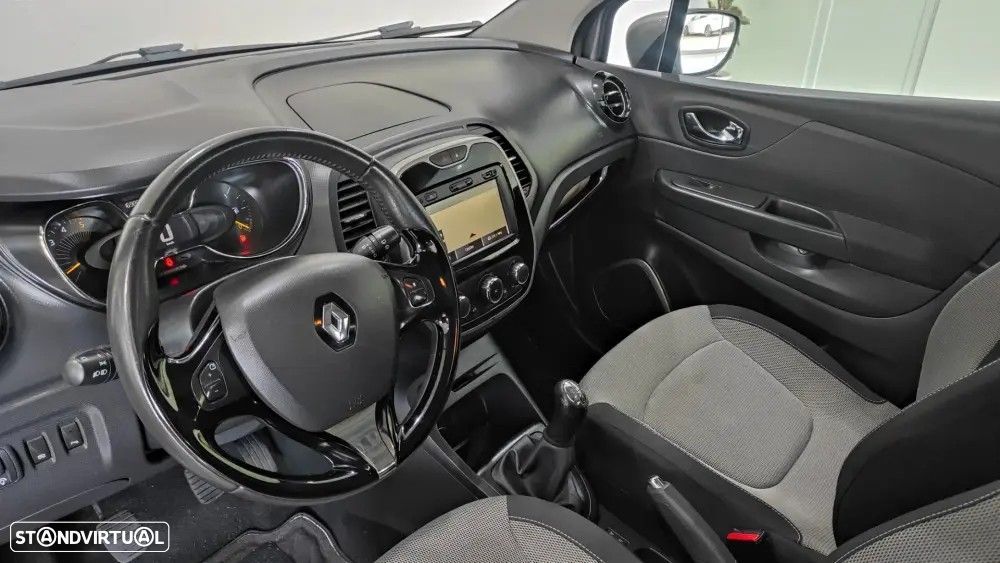 Renault Captur - 5