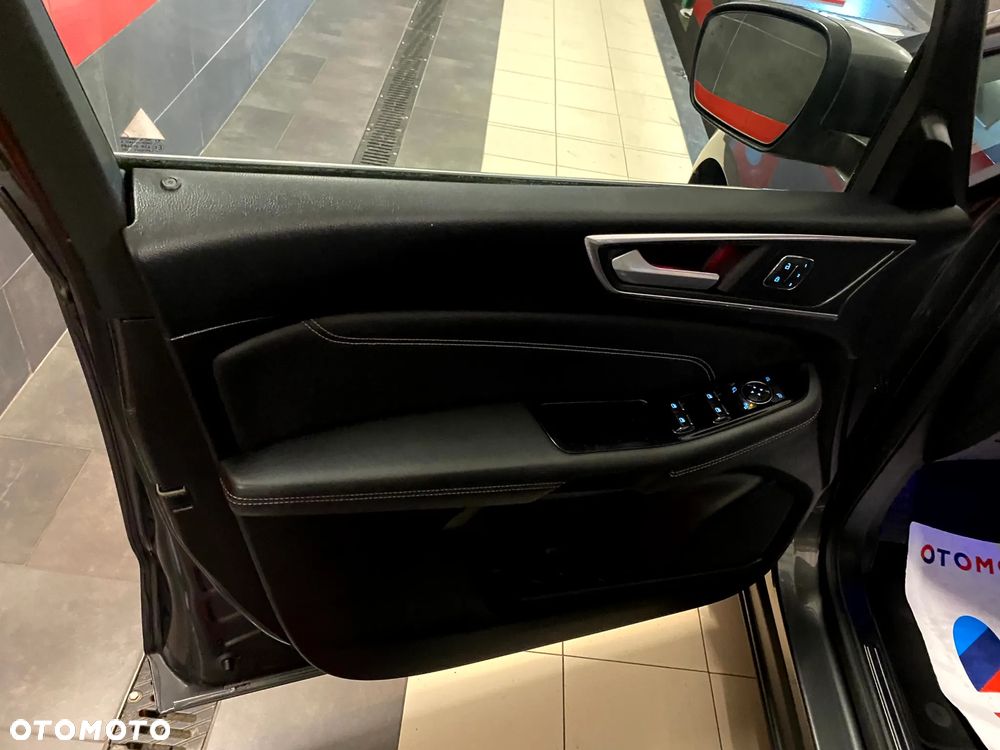 Ford Galaxy 2.0 EcoBoost Titanium - 14