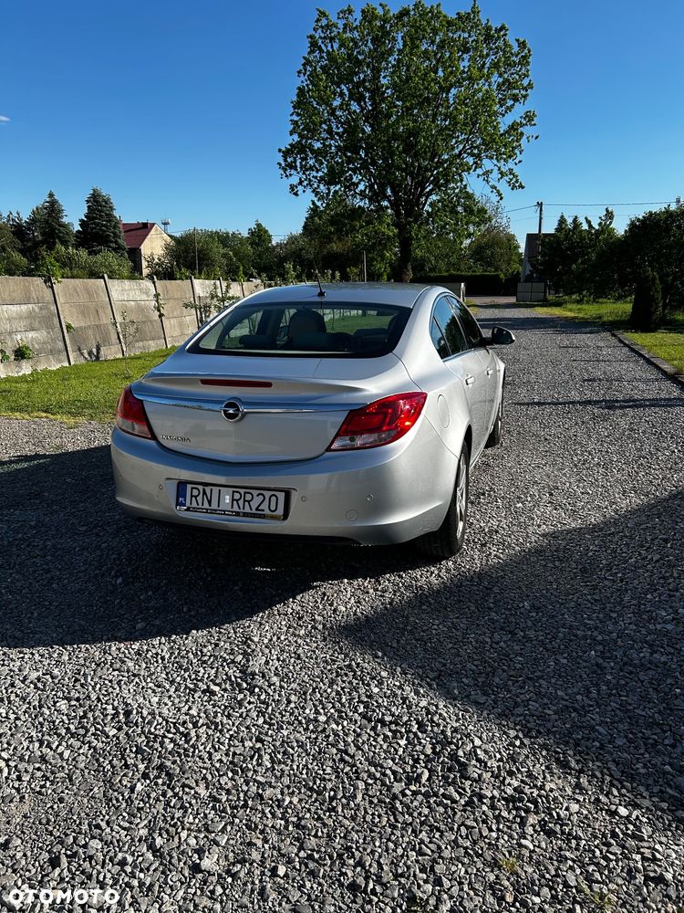 Opel Insignia 1.8 - 3