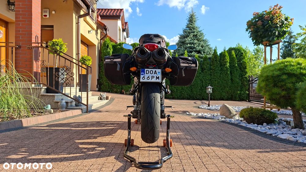Yamaha FZ6 - 4