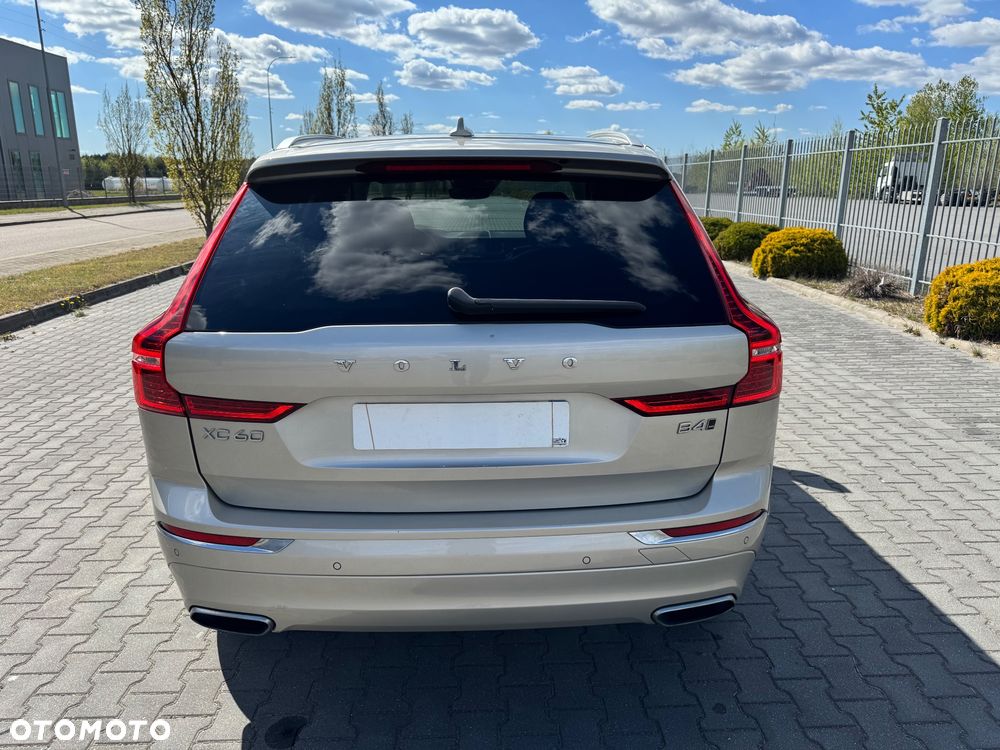 Volvo XC 60 B4 D Inscription - 32