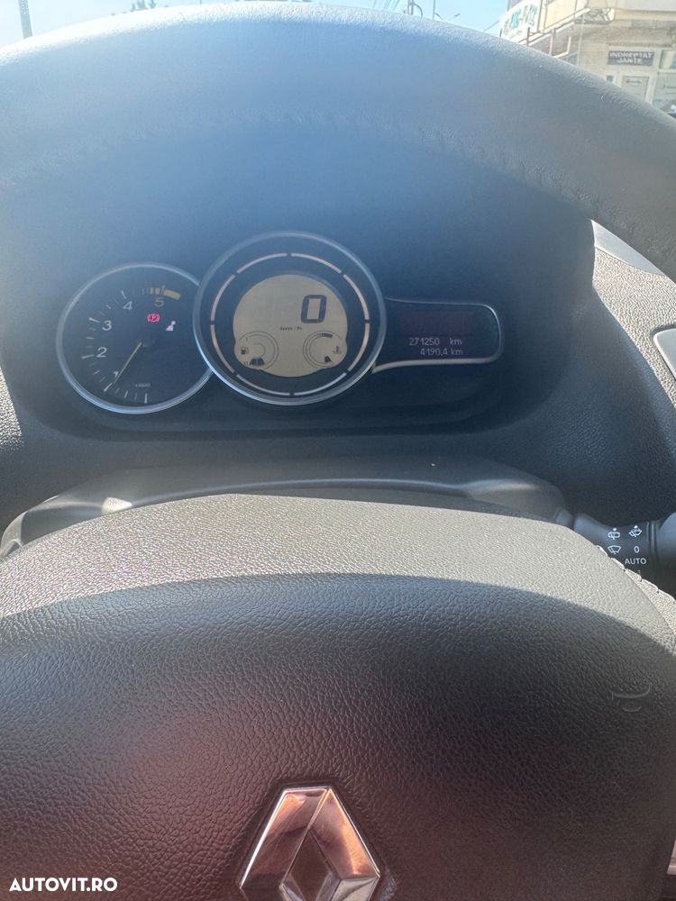 Renault Megane 1.5 dCi Dynamique - 8