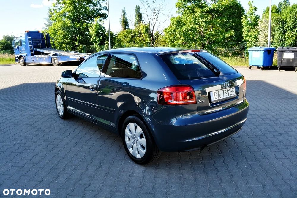 Audi A3 3-drzwiowe 1.6 TDI 99g DPF - 15