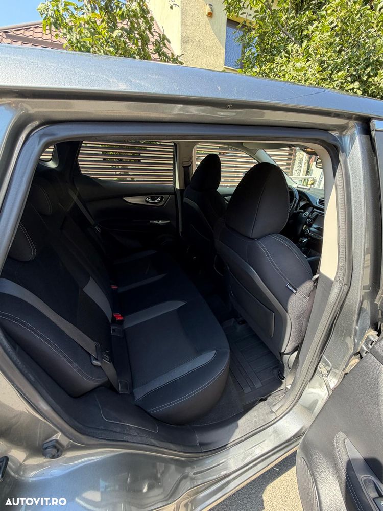 Nissan Qashqai 1.6 DCI Start/Stop X-TRONIC N-Connecta - 3