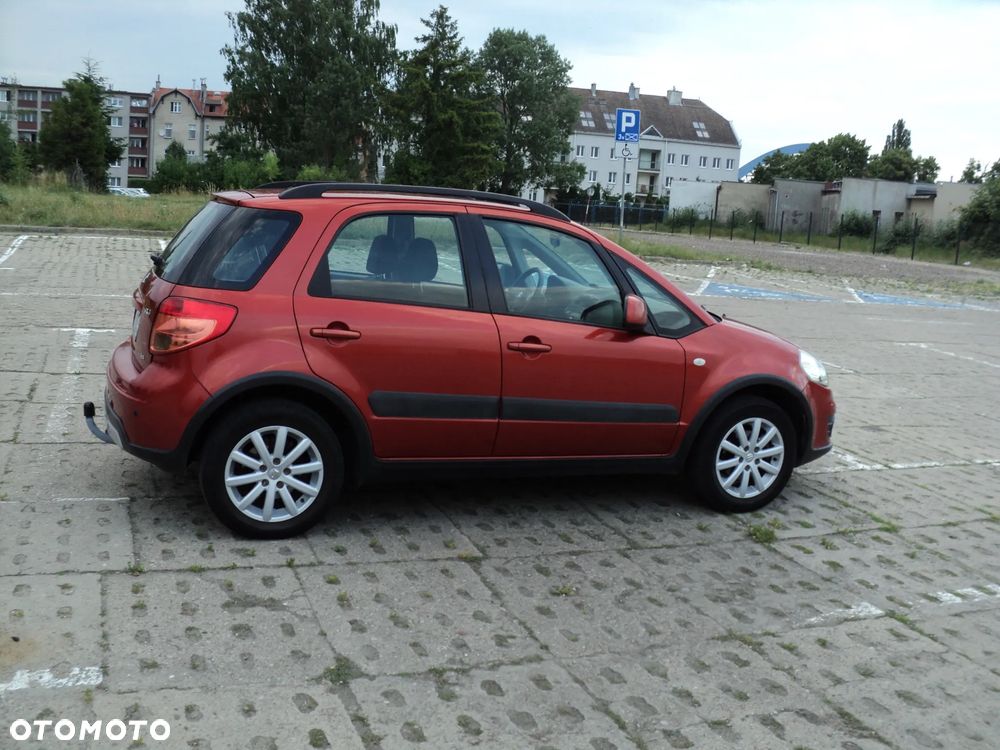 Suzuki SX4 1.6 Comfort 4WD - 6