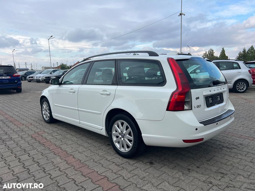 Volvo V50 2.0 D Kinetic - 7