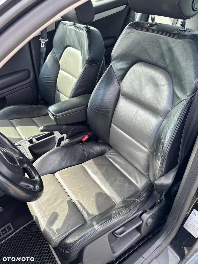 Audi A4 Limousine - 19