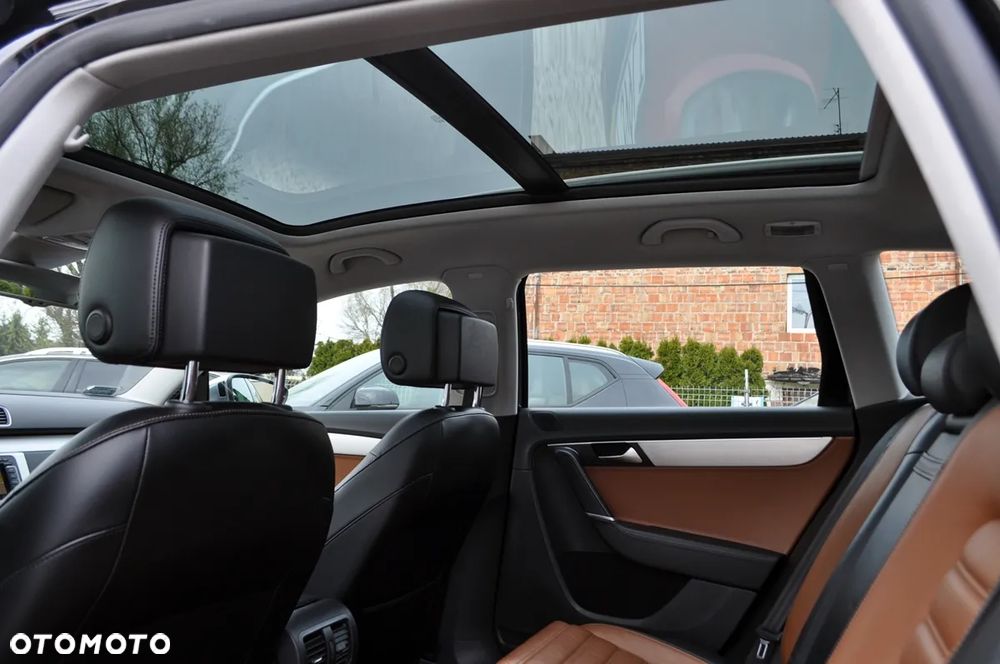 Volkswagen Passat Alltrack 2.0 TDI 4Mot DSG - 37