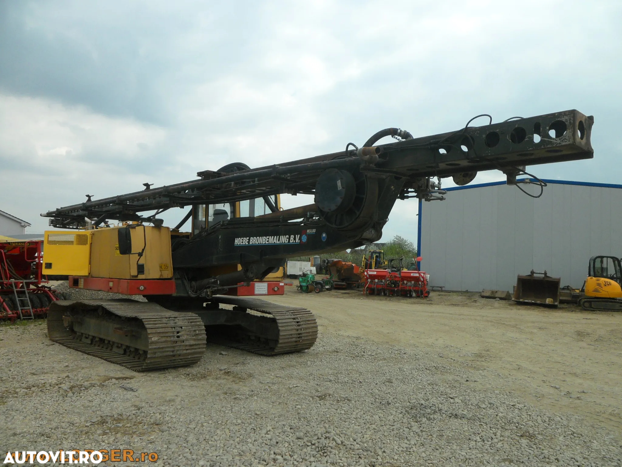 Volvo EC 200 - 6