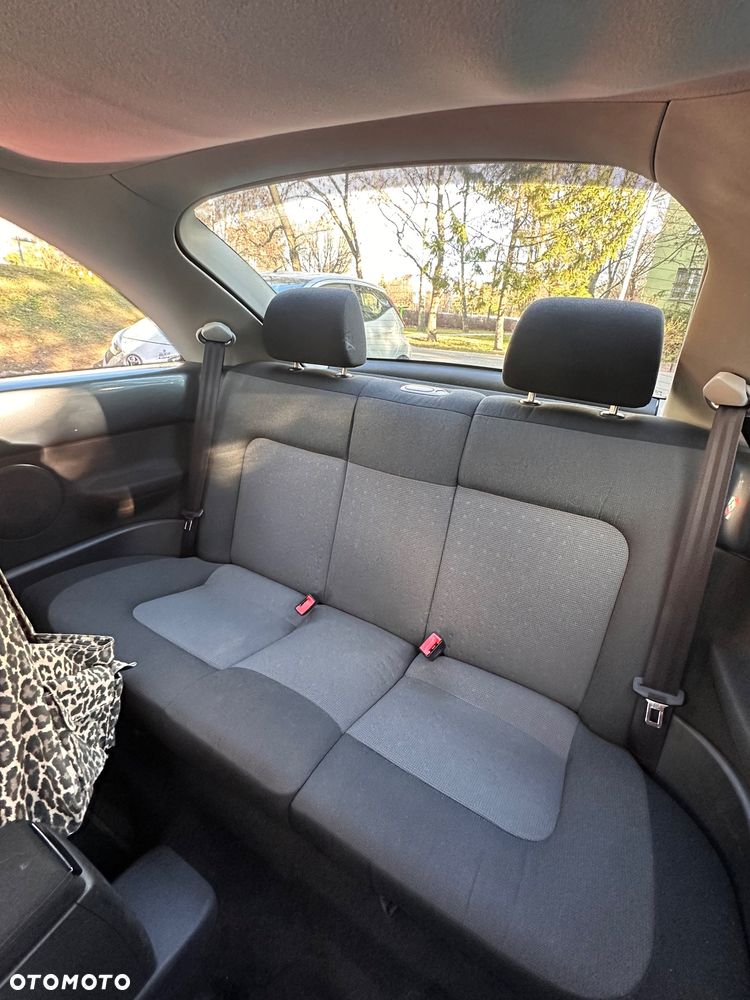 Volkswagen New Beetle 2.0 - 5