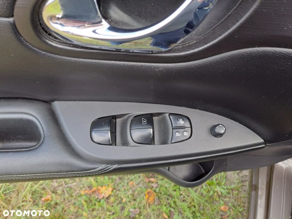 Nissan Pulsar 1.2 DIG-T Acenta EU6 - 11