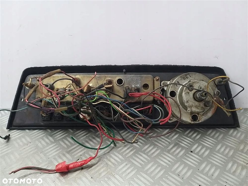 Zestaw liczników LICZNIK ZEGARY WSKAŹNIKI Żuk A-13 72-88 2.1 B 70 KM - 3