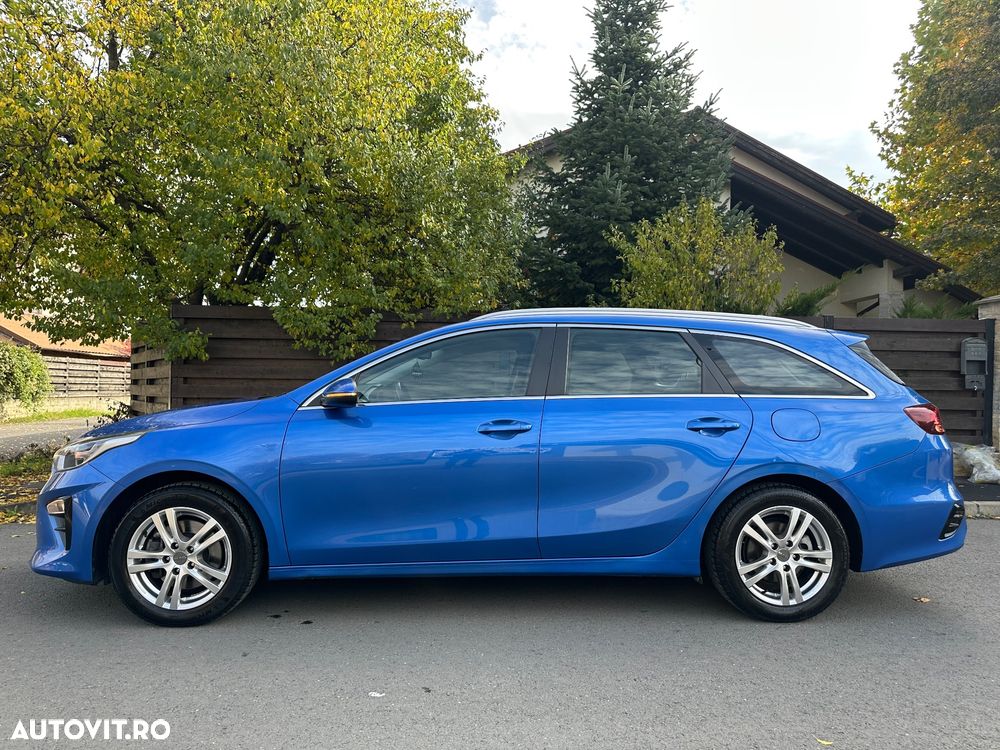 Kia Ceed - 10