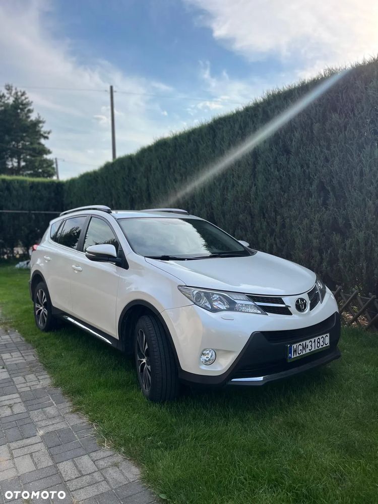 Toyota RAV4 2.0 D-4D Premium - 2
