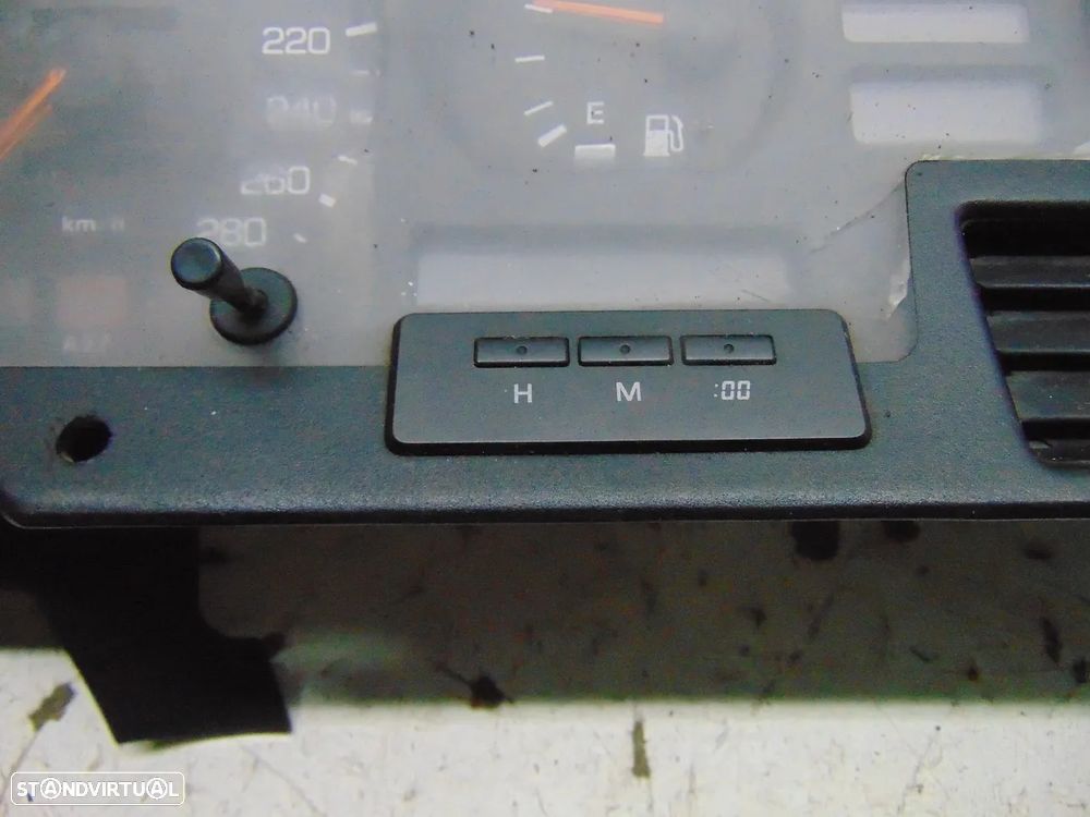 Toyota Supra conta kilómetros - 10