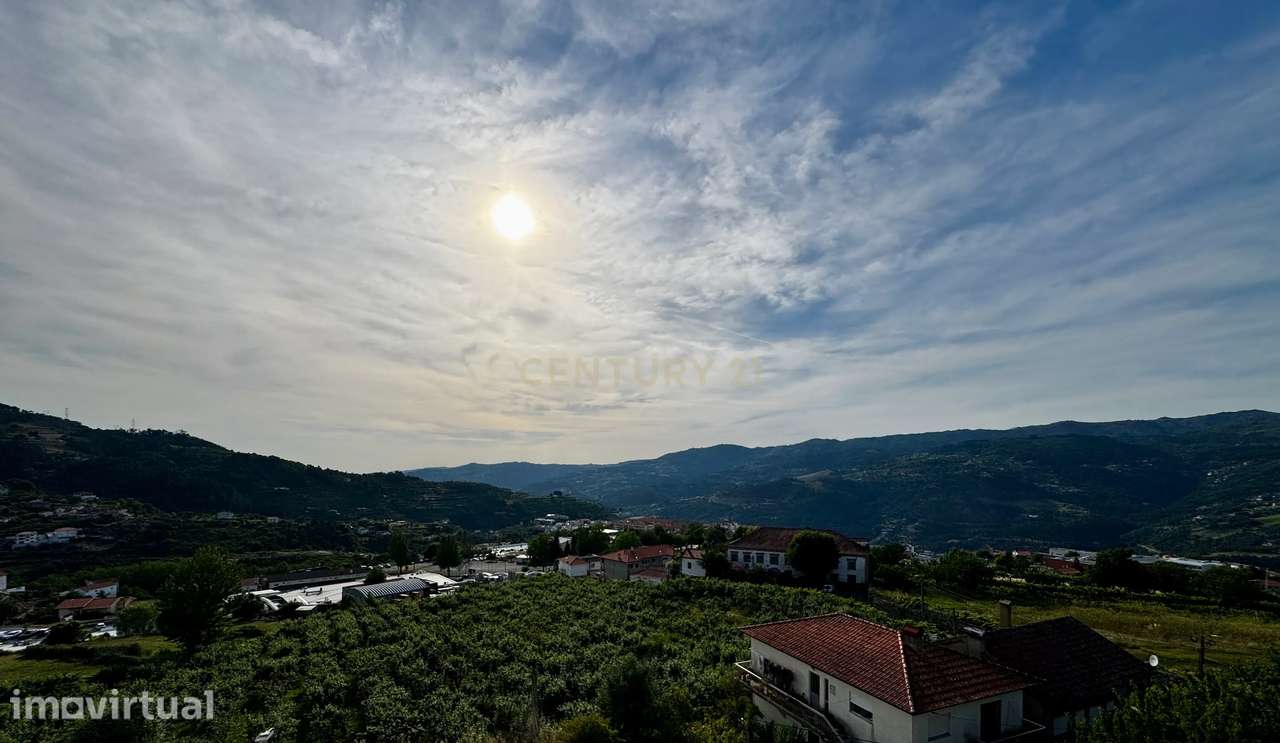 Andar-Moradia T4 com Jardim Privativo, Terraço, Garagem para 2 Viatura - Grande imagem: 4/28