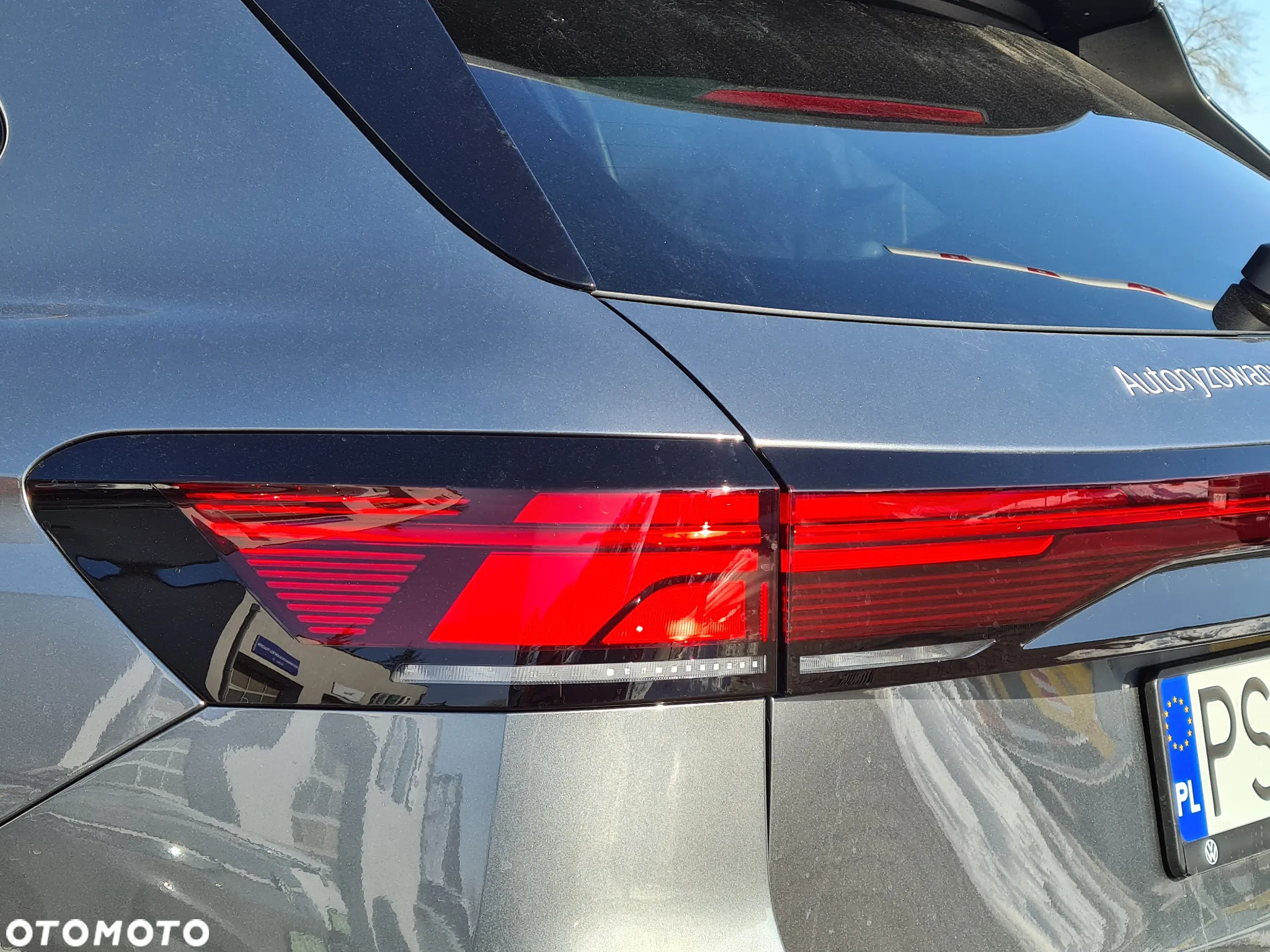 Volkswagen Passat - 8