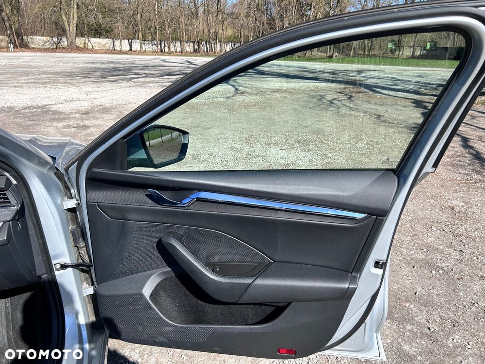 Skoda Octavia 1.5 TSI ACT Style - 16