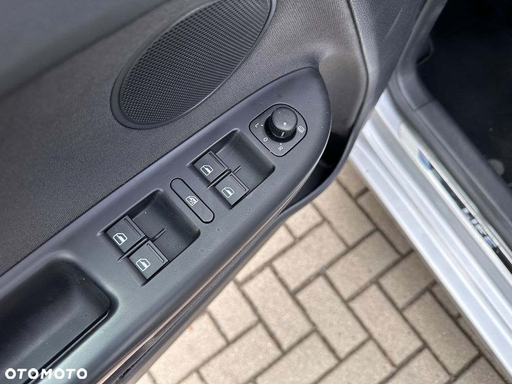 Volkswagen Golf Plus 1.4 TSI Life - 25