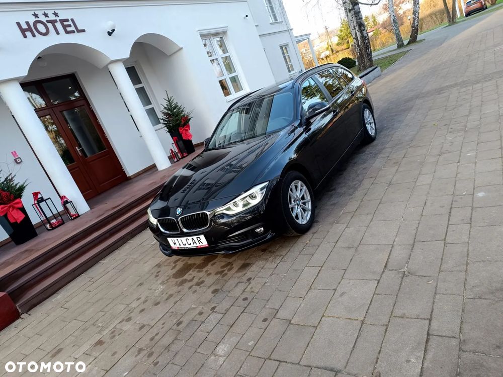 BMW Seria 3 318d DPF Edition Lifestyle - 21