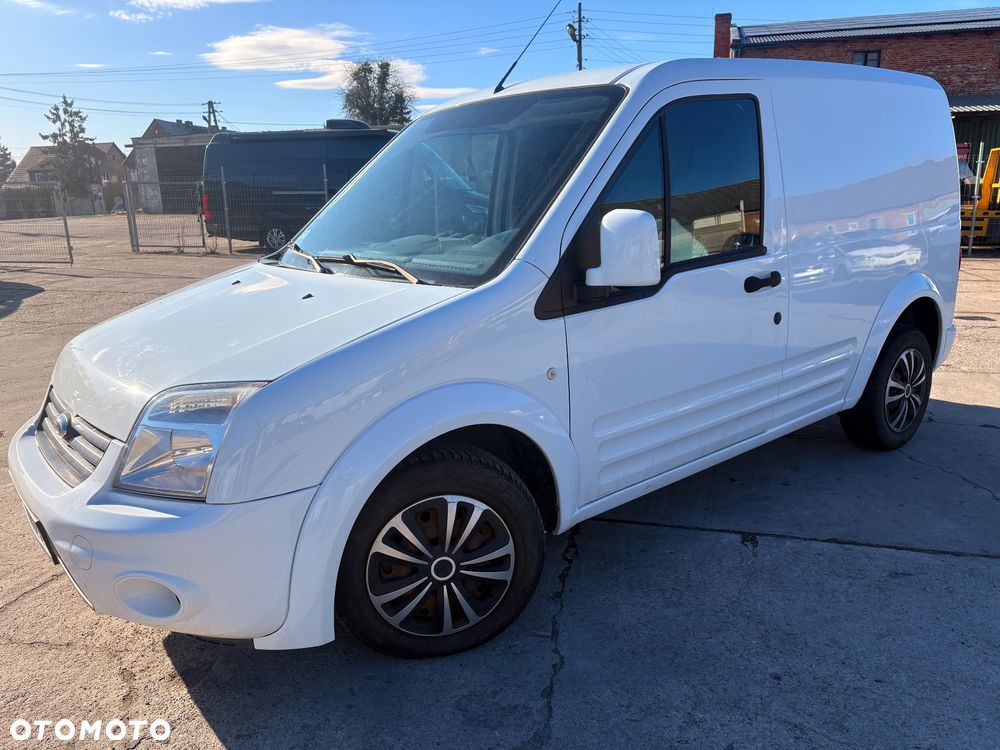 Ford Tourneo Connect - 2