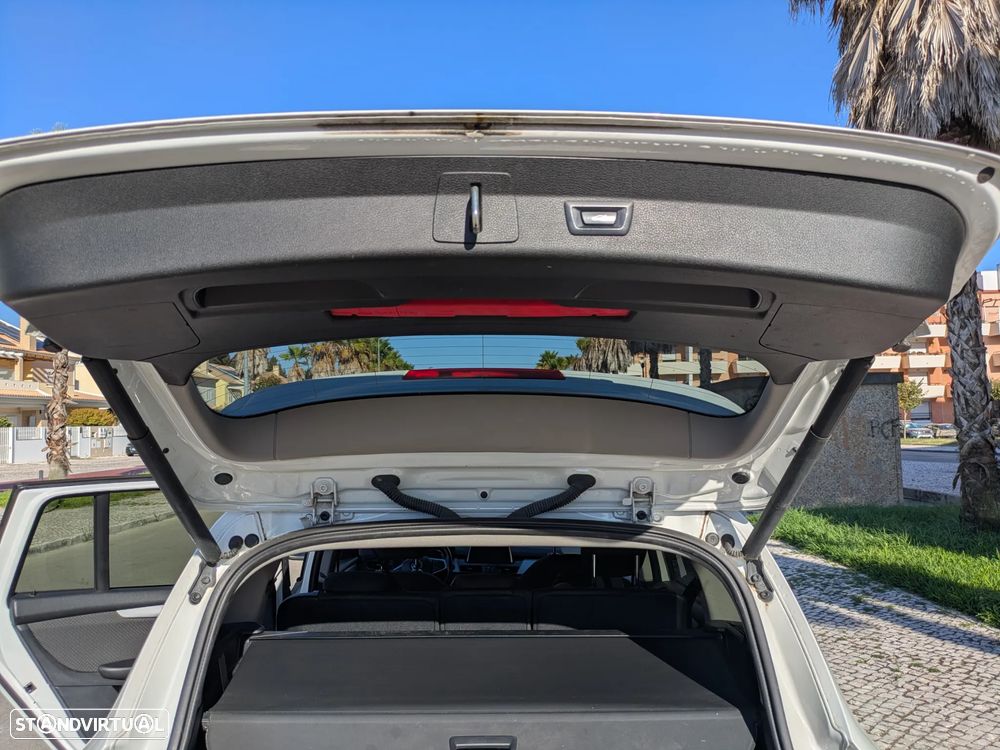 BMW 216 Active Tourer - 16