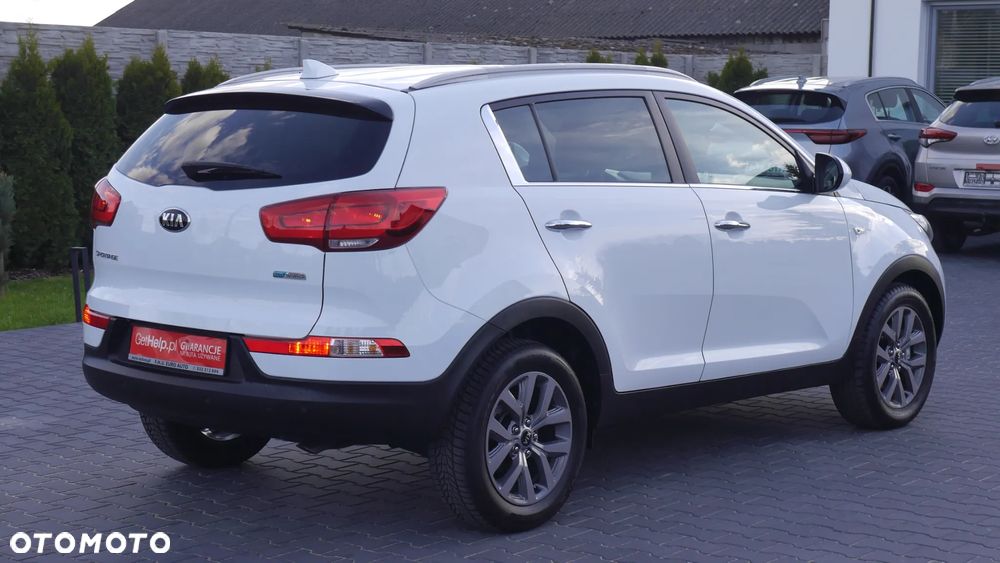 Kia Sportage 1.7 CRDI 2WD Dream-Team Edition - 13