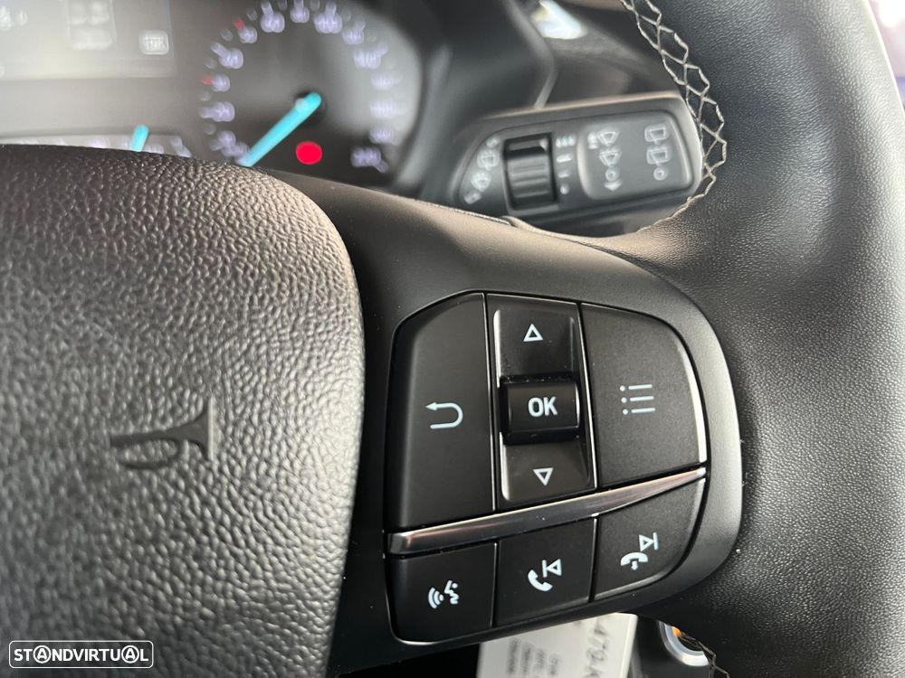 Ford Puma 1.0 EcoBoost Hybrid TITANIUM - 21