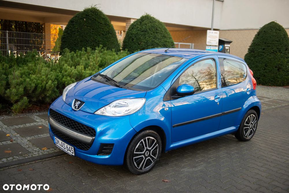 Peugeot 107 70 Millesim 200 - 2