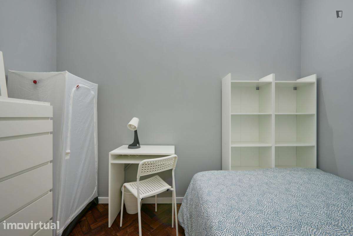 Quarto - localizado em Saldanha Lisbon - Grande imagem: 3/15