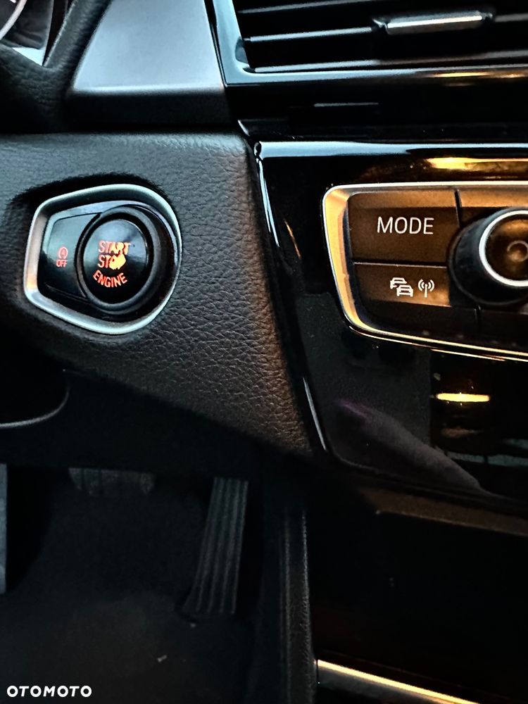 BMW Seria 2 218d Sport-Aut Advantage - 10