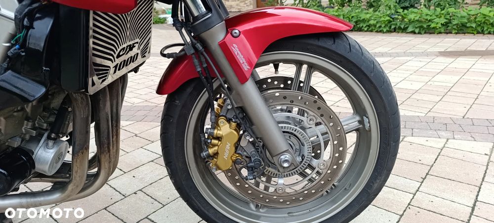 Honda CBF - 28