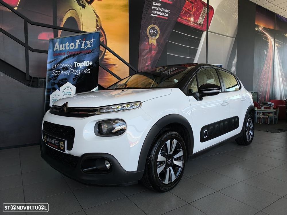 Citroën C3 1.2 PureTech Shine - 1
